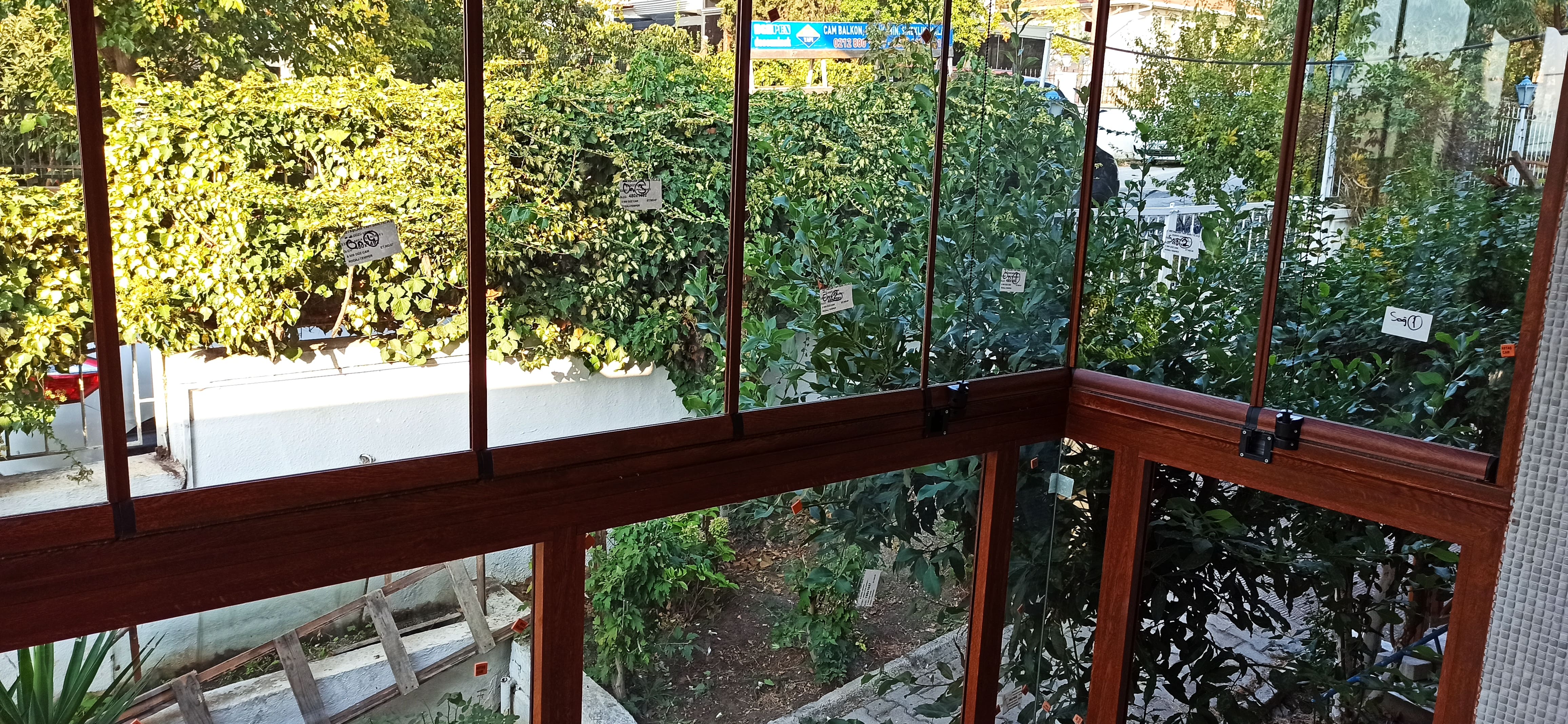 Ahşap Profil Villa Cam Balkon Sistemi